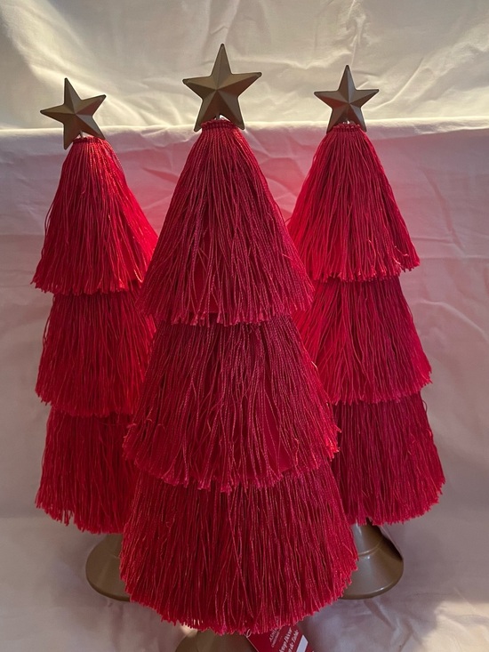 Ashland Other - NWT 3 Ashland Berry Jolly Tabletop Décor in Red w/ Gold Star